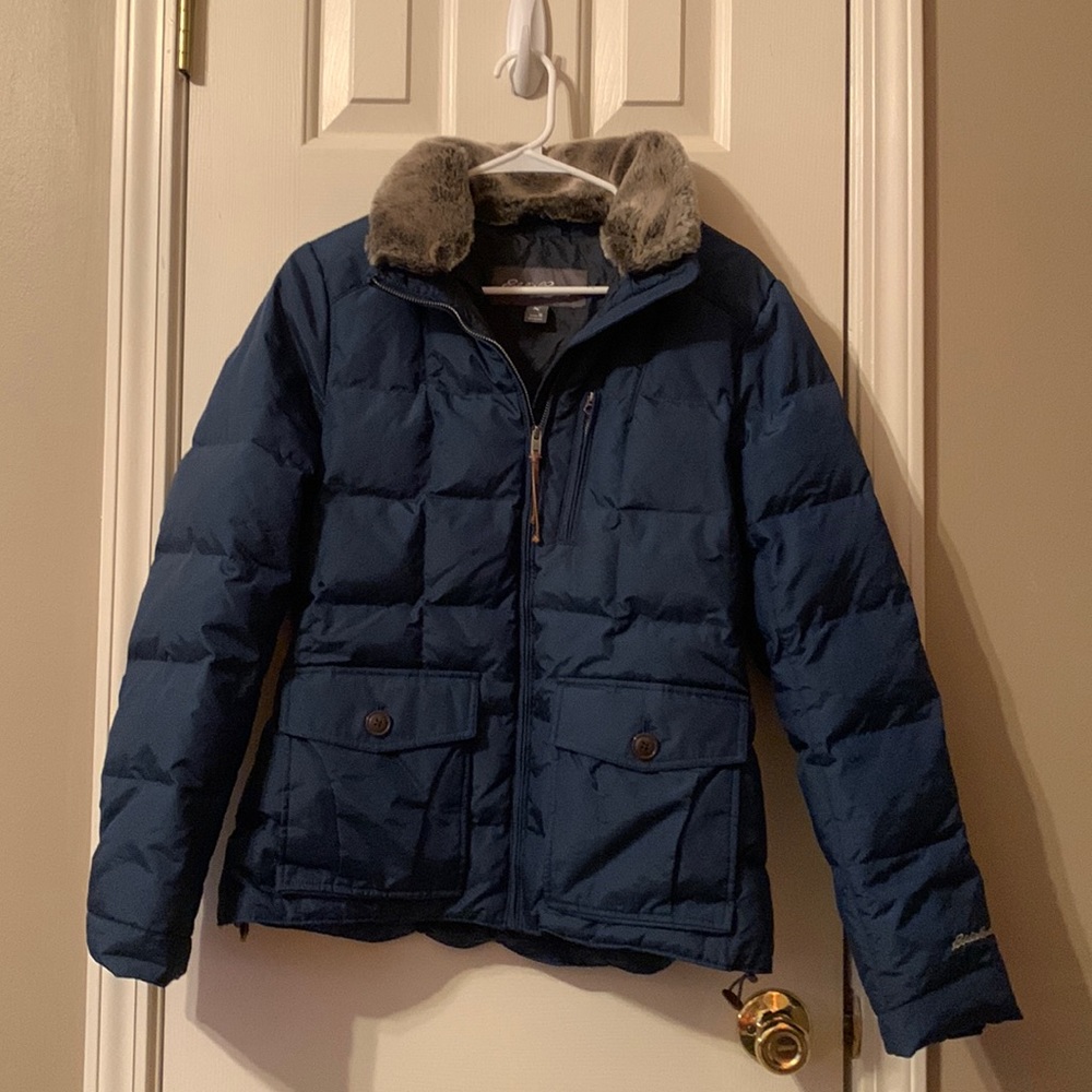 Eddie Bauer Winter insulated jacket woman’s Medium